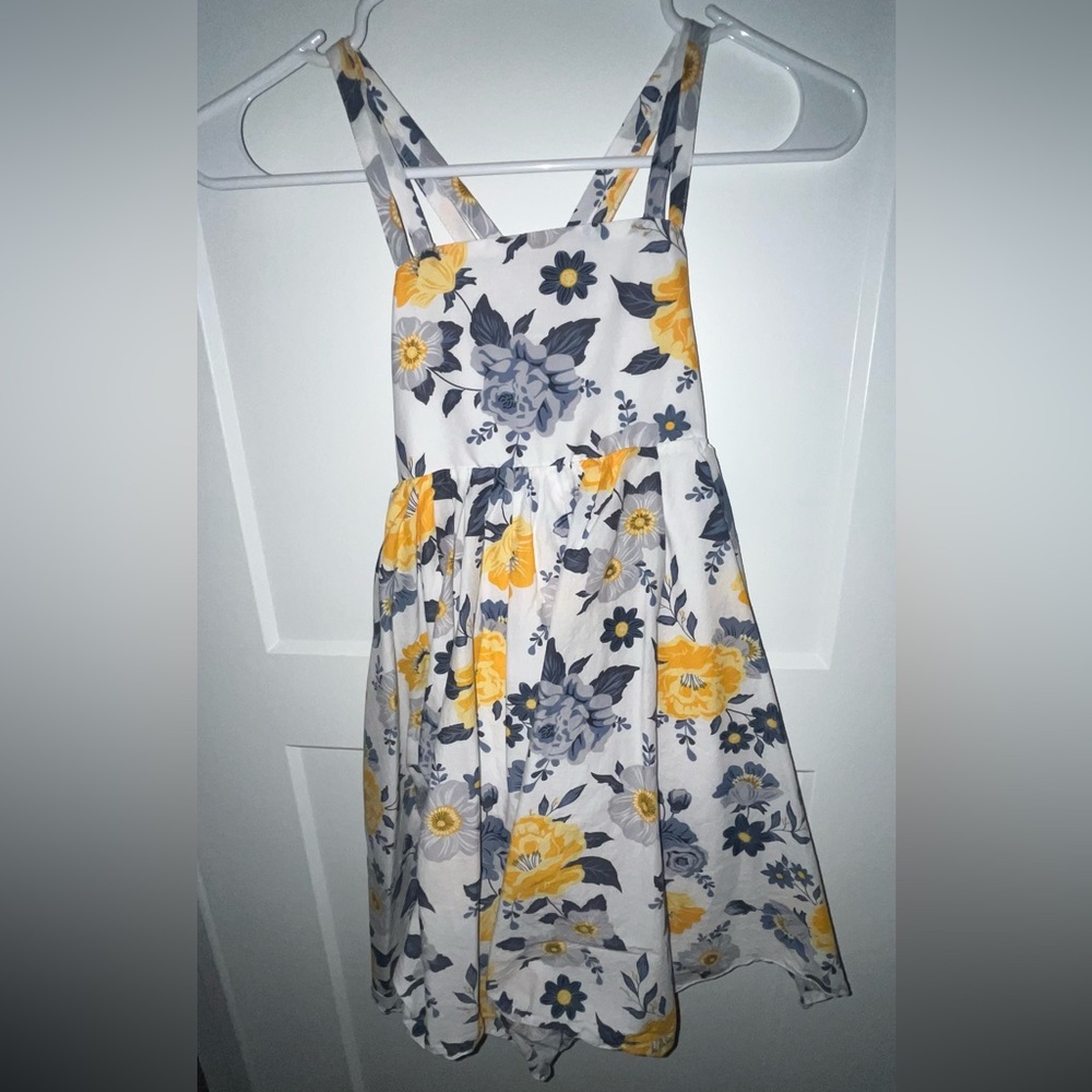 Girls dress Size 8